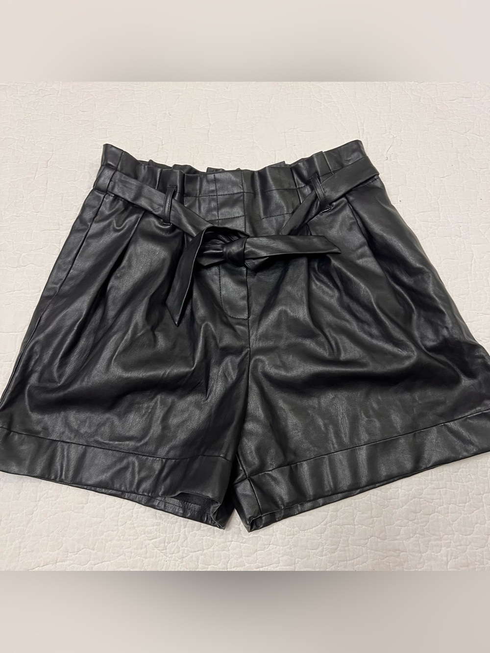 Women’s black faux / vegan leather shorts with pockets & stretch waistband sz S